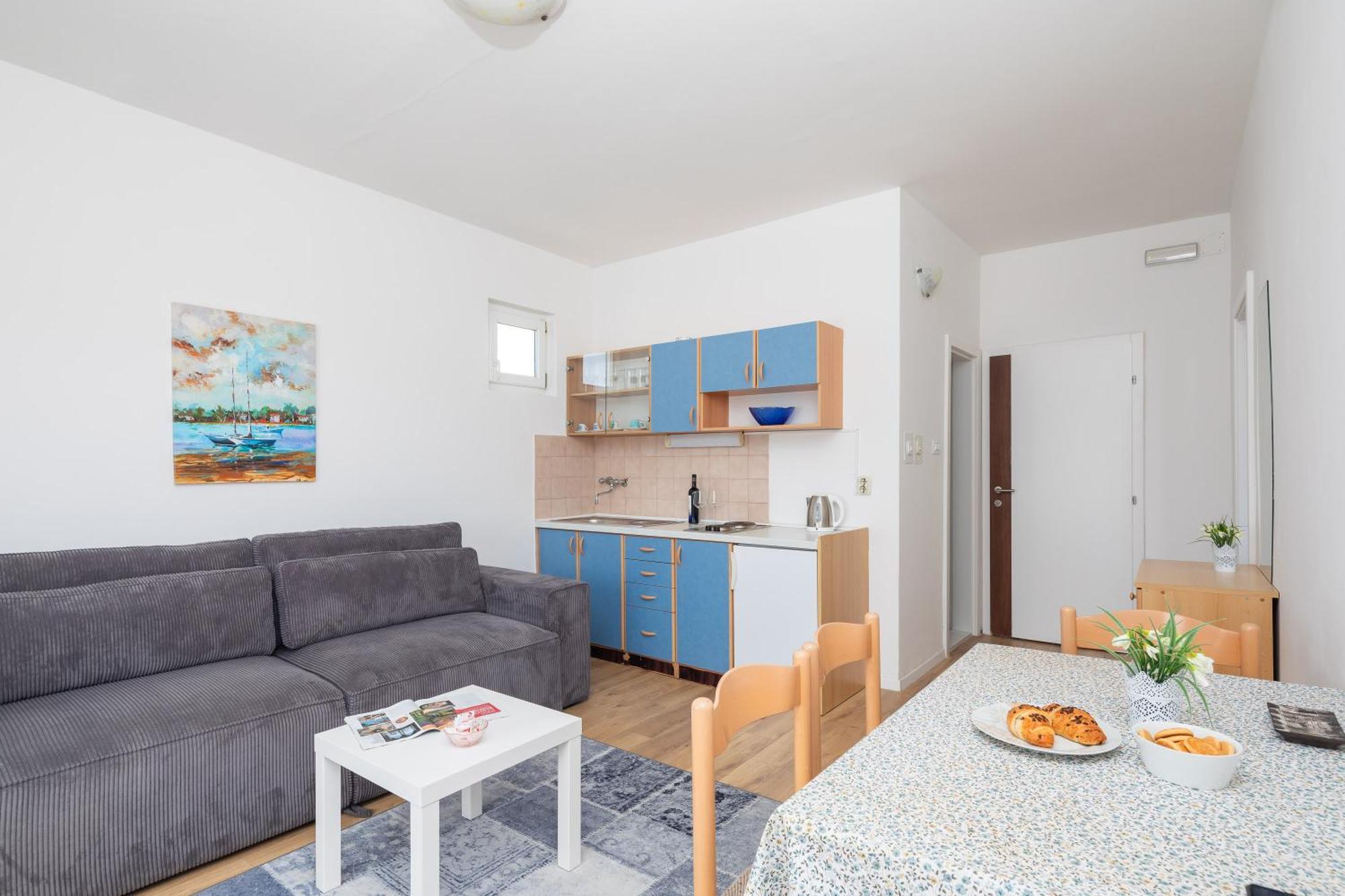 Apartments Near Central Beach With Free Parking Makarska Værelse billede