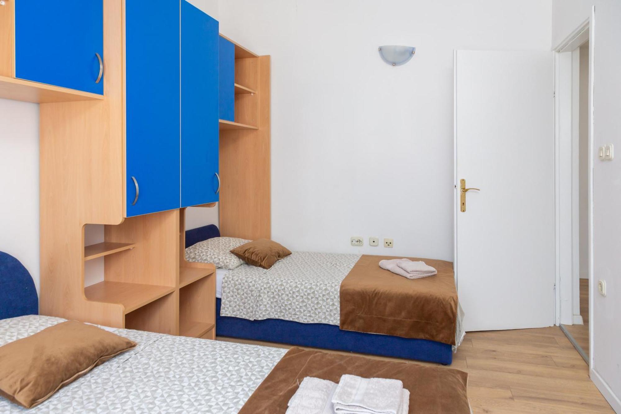 Apartments Near Central Beach With Free Parking Makarska Værelse billede