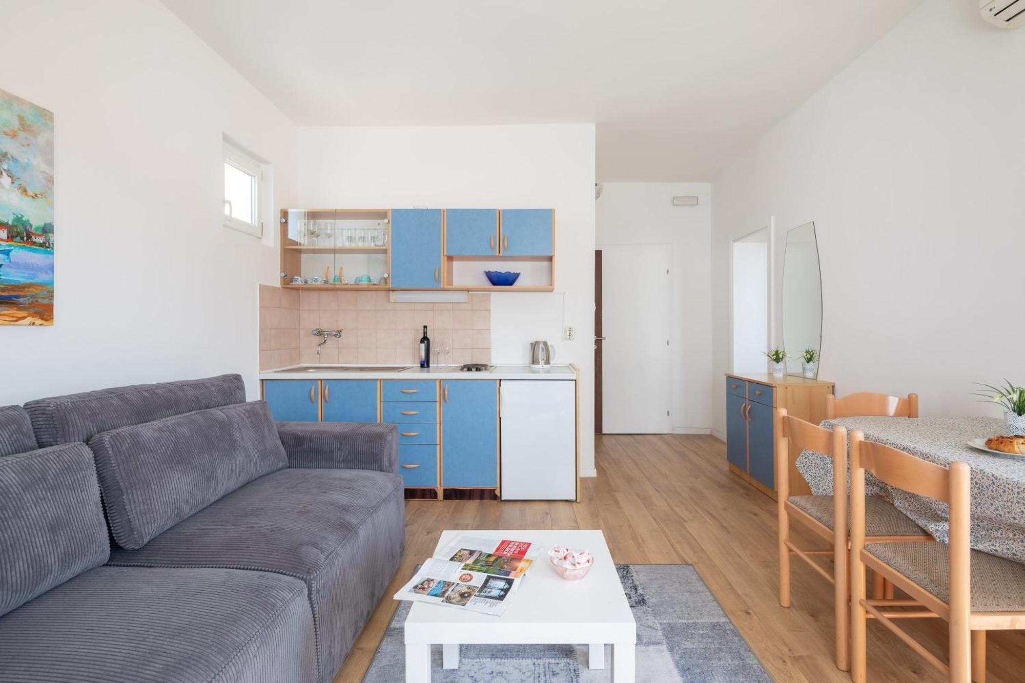 Apartments Near Central Beach With Free Parking Makarska Værelse billede